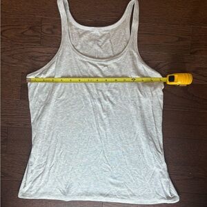 Lululemon rib tank top Women's Gray Tank Top size S/M in like new condition